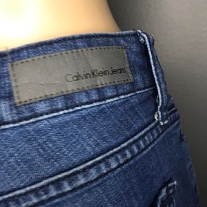 Calvin Klein ultimate skinny size 6